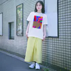 みけねこのパラレルワールド Regular Fit T-Shirt