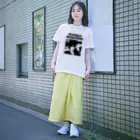 シルシファクトリーの推しのボケに全力で応えるシルさんT（黒文字） Regular Fit T-Shirt