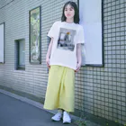 宇宙飛行士の日常の掃除機をかける宇宙飛行士 Regular Fit T-Shirt