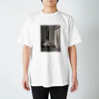 PON-POKOのモノトーン命Tシャツ Regular Fit T-Shirt