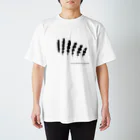 ハネクラシのアカゲラノハネアツメ　　明るい色のTシャツ用 Regular Fit T-Shirt