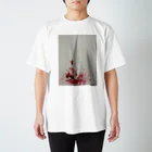 花瓶の疑問の飛び降り自殺 Regular Fit T-Shirt