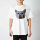 くろねこしろねこのびっくりしろねこ　裏表印刷 スタンダードTシャツ