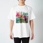 キエ＊カラフルの足もとの花園 Regular Fit T-Shirt