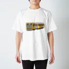 ぼんやり商会 SUZURI店の黄色い電車さん ｡ｏＯ スタンダードTシャツ