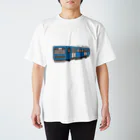 ぼんやり商会 SUZURI店の青い電車さん ｡ｏＯ スタンダードTシャツ