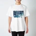 えび ☞ 液体彫刻の溶解と情景 Regular Fit T-Shirt