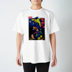 おいしいのサメとサーファー犬 Regular Fit T-Shirt