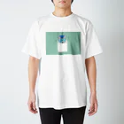 タビドリ雑貨店 ～真夏のクリスマス編～のせんたくペンギン Regular Fit T-Shirt