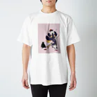 keeeeeep smilingの働く気のない猫ジジ　Jiji’s delivery service スタンダードTシャツ