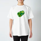 とりごえ雑貨店のピーマン Regular Fit T-Shirt