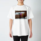 Panda LABO.のお？信号カラー？並びが違うけどね(๑´ㅂ`๑) Regular Fit T-Shirt