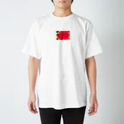 ymuseumの出っ歯のお魚 Regular Fit T-Shirt