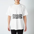 フォーヴァのSOLDIER Regular Fit T-Shirt