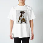 【CPPAS】Custom Pet Portrait Art Studioのかっこいいポーズのボクサー犬 - レンガブロックの背景 Regular Fit T-Shirt