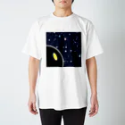 なみちどりの夜空を見つめる顔 スタンダードTシャツ