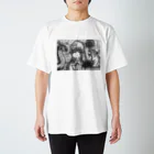 AkironBoy's_Shopの龍と虎の対決に平和を祈る少女。 Regular Fit T-Shirt