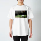 IROIRO-OHANAのたそがれのやぎ Regular Fit T-Shirt