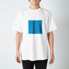 うさぎちゃんアイランドのストロー（赤） Regular Fit T-Shirt