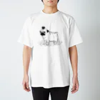 hanachobikoのコーヒーは飲めないパグ Regular Fit T-Shirt