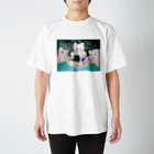 くまきちショップやさんの何でもない日おめでとう Regular Fit T-Shirt