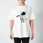 1982 (ｲﾁｷｭｳﾊﾁﾆｲ）のBMX Regular Fit T-Shirt