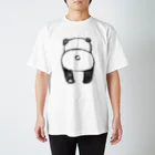 mocoのパンダのしっぽは白ですよ Regular Fit T-Shirt