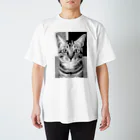 マフィア猫アイテムのマフィア猫アイテム　シリーズ　ハスキーの子分2ロキのアイテム Regular Fit T-Shirt