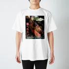 生きづらさお助けやさんの人のお金で食べるお肉って美味しいよね Regular Fit T-Shirt