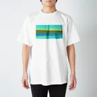 IWAOTHIのお店の青い池 Regular Fit T-Shirt