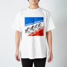 AngelRabbitsの競争する野うさぎたち Regular Fit T-Shirt