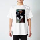 モフタヌのウシ君とお兄ちゃん猫、いたずら中 スタンダードTシャツ