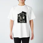 KIZIのushimado  廃屋2 Regular Fit T-Shirt