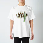 キノコの小部屋 MushAndRoomのトガリアミガサタケ【菌類図譜 キノコ きのこ】 Regular Fit T-Shirt