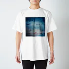 鯨窓机(第二極地観測所)の“ショートケーキ・エアライン” Regular Fit T-Shirt