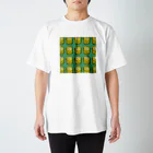 オオサンショウウオのコーンの群れ Regular Fit T-Shirt