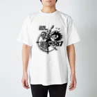 DOZINGER-XのSpyborg with the AtomicGun Regular Fit T-Shirt