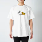 ぷりぷりうちゅうじんとぽこチャの店のぷりぷりうちゅうじん、いぬにかまれる Regular Fit T-Shirt