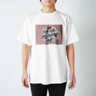  猫とワオキツネザルとモモンガ のワオキツネザルと椿 Regular Fit T-Shirt