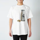 ネブカプロのジャージー牛乳 Regular Fit T-Shirt