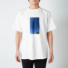 空と風の声の青色の夢 Regular Fit T-Shirt