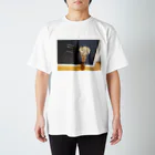 madein38のどんなものでも見せ方しだいでどうにかなる Regular Fit T-Shirt