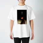 クレカ使うなの信仰する人 Regular Fit T-Shirt