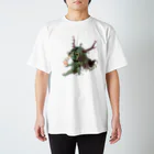 マンドラ／mandora🍍の森の主 Regular Fit T-Shirt