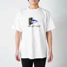 可愛いグッズ屋さんの止まれないマグロ Regular Fit T-Shirt