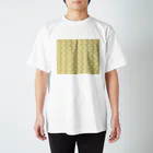 みかんの楽しい犬の模様２（黄） Regular Fit T-Shirt