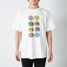 kitaooji shop SUZURI店のまるまる幼虫 Regular Fit T-Shirt