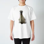 あいちぃ百貨店の烏骨鶏のノアレちゃん Regular Fit T-Shirt