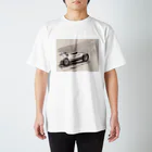 Remember ShowaCarの葉巻型 Regular Fit T-Shirt