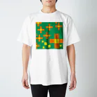 1080shopの花オレンジ Regular Fit T-Shirt